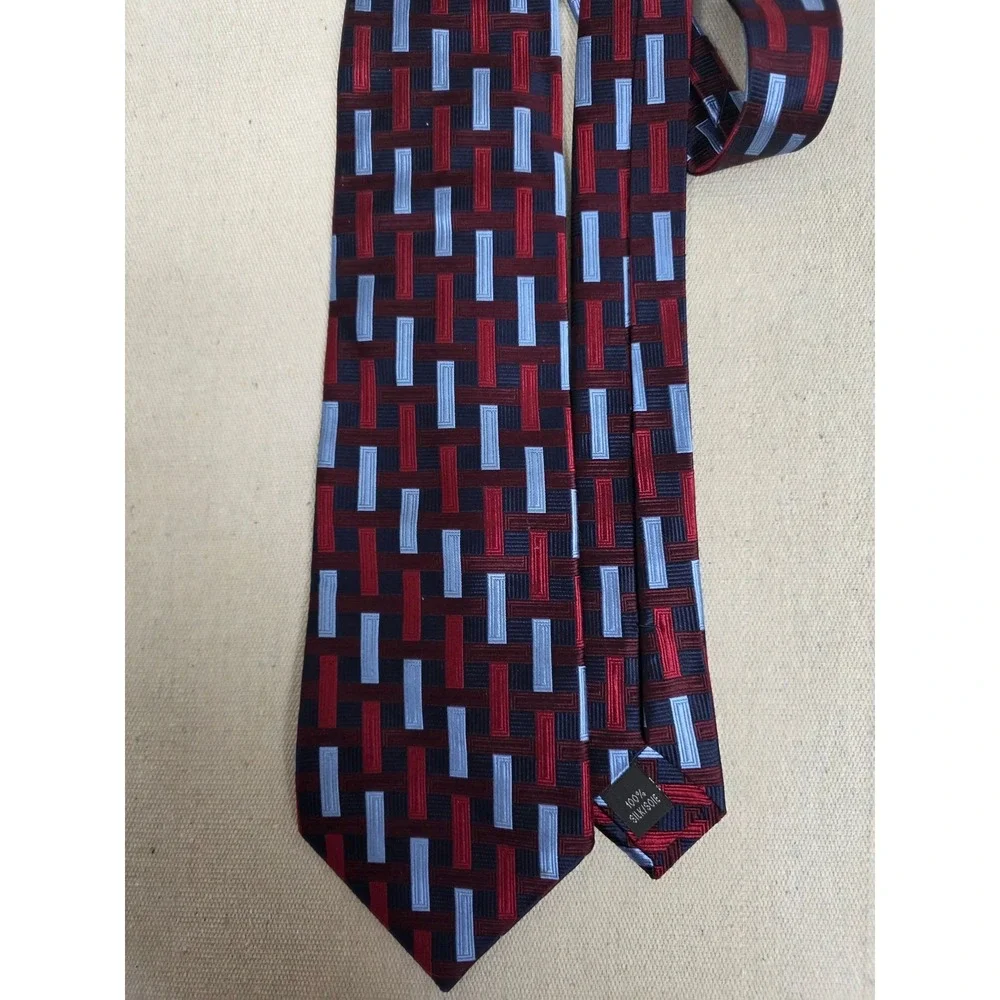 Bachrach Mens Silk Necktie Burgundy Red Blue Geometric‎ Basketweave Pattern Tie